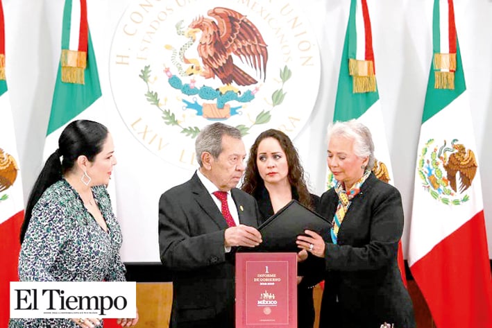 Sánchez Cordero entrega el Primer Informe de López Obrador