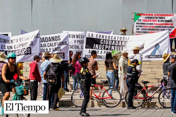 Marchan para exigir la renuncia de Alfonso Durazo
