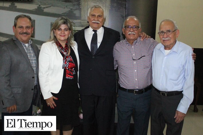 Familias del Ejido el Cerrito reconocen al Dr. Humberto
