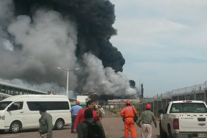 En total  3 muertos y 106 heridos por explosión  en Coatzacoalcos