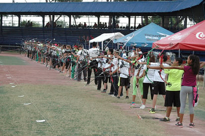 Celebran Estatal de Arco