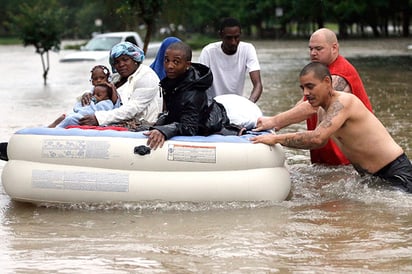 Enfrenta desastre por inundación