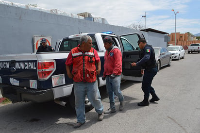 Arrestan a albañiles