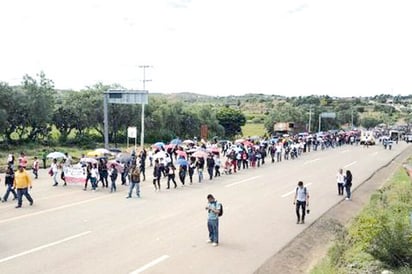 CNTE retoma bloqueos