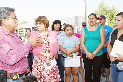 Logra SEP acuerdo  con padres de familia