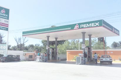 Autorobo en  gasolinera