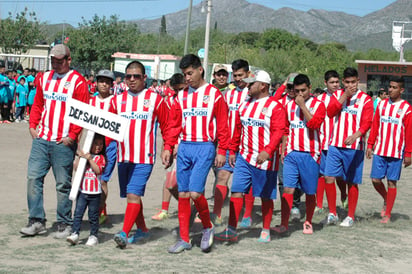 Arsenal Golea al San José