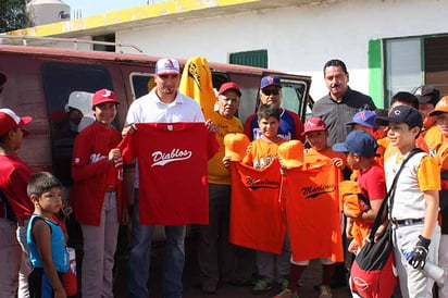 Inauguran beisbol Vacacional