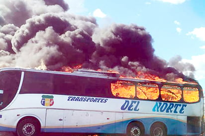 Se incendia autobús En Carretera 57