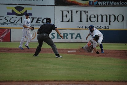 Acereros blanquean a Broncos