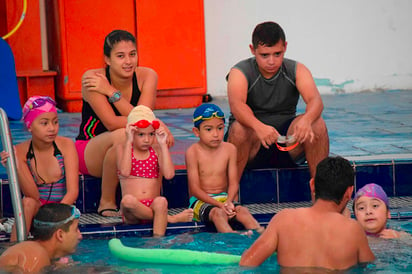 Comenzaron cursos de natación