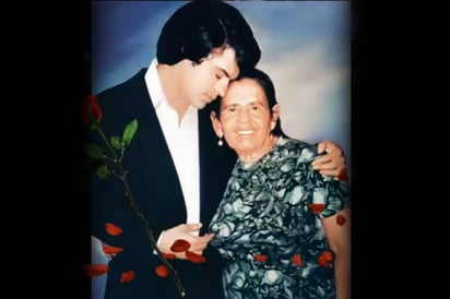 Juan Gabriel quería ser sepultado junto a su madre