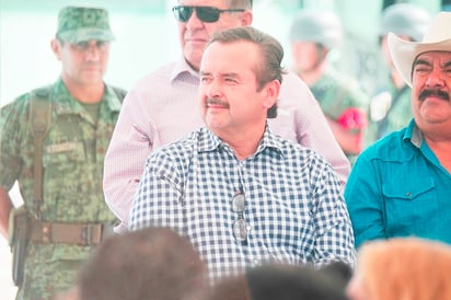 Asiste Alcalde a inauguración de Base Militar