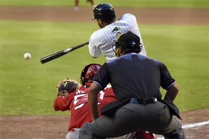 Diablos-Guerreros  caen ante Pericos