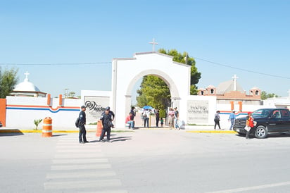 Saldo blanco por  Día de Muertos