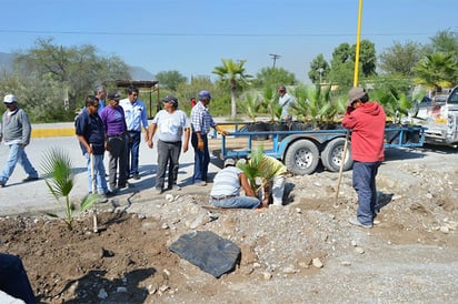 Destaca ‘Chabel’ obras   y asistencia social