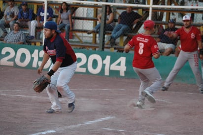 Cardenales se Topa con Sultanes