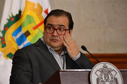 Congela la PGR 112 cuentas  bancarias ligadas a Duarte