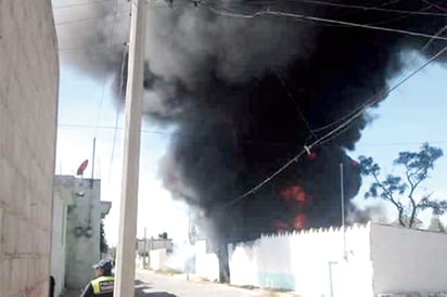 Se registra explosión  en bodega clandestina