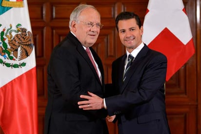 Pide EPN apoyo en  energía y educación