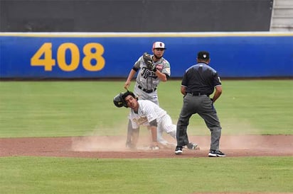 Doble triunfo de Pericos