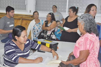 Exhortan a ancianitos  a cuidar su apoyo