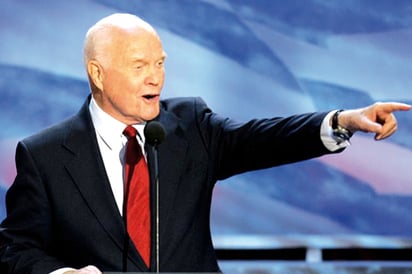 Muere John Glenn a los 95 años