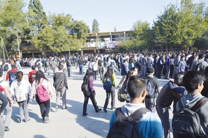 Protagonizan mujeres  las riñas escolares