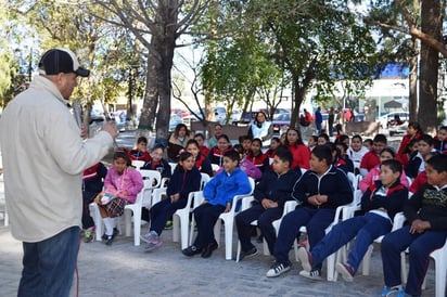 Presentan en San Buena a ‘cuentacuentos’