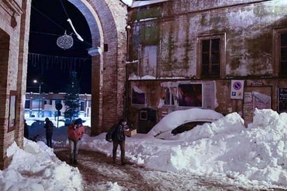 Suman dos muertos por avalancha