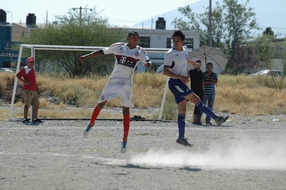 Fladin recibe al Necaxa Junior