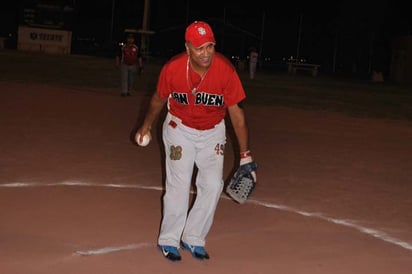 Red Sox Apalea a los Panteras