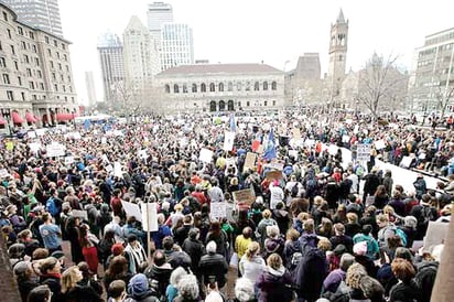 Científicos protestan contra Donald Trump