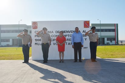 Inician adiestramiento jóvenes en el SMN