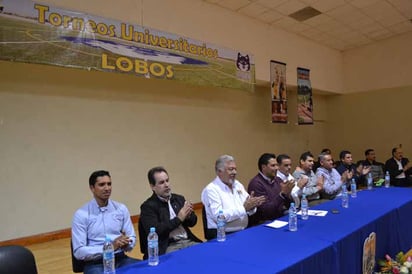 Inauguran Lobos 2017