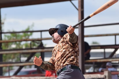 Diablos sale avante