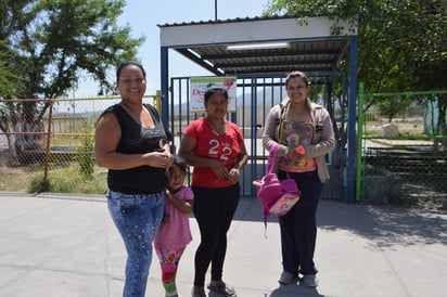 Intendente trata a niños como reos