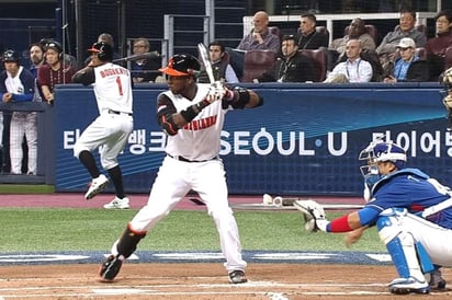 Holanda le pega a Corea del Sur