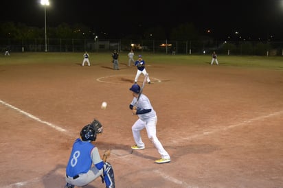 Negociazo en softbol Pericos