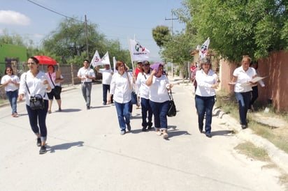 Gladys mujer de lucha que merece gobernar San Buena