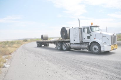 Hasta 10 robos diarios a transporte de carga en el País