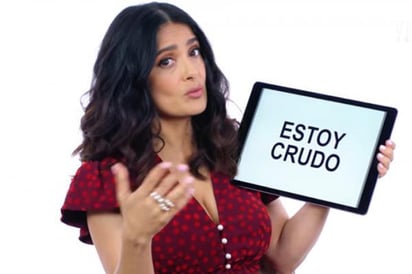 Salma Hayek explica en inglés peculiares frases mexicanas