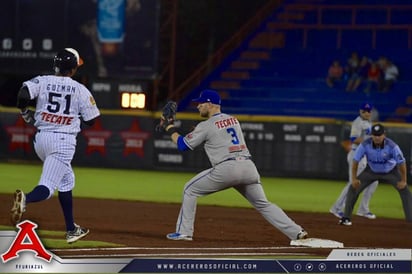 Acereros se impone