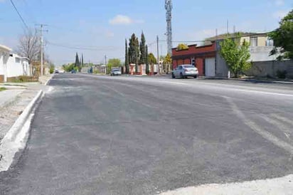 Avanza pavimentación en colonias de Castaños