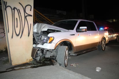 Borrachazo bajo Puente AHMSA