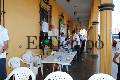 Ofrece la Cruz Roja Feria de la Salud