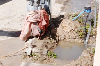 Morosos de SIMAS se roban el agua