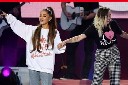 Ariana Grande retoma su gira en París