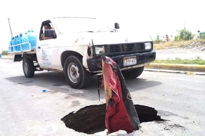 ‘Destrozan’ fugas Avenida Aviación