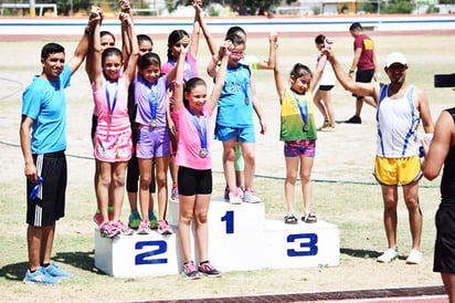 Convocan a campeonato de atletismo